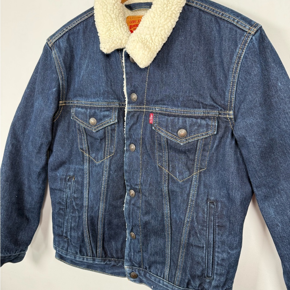 Levi's Women's Original Sherpa Trucker Jacket, Size S, Great Condition!! - Picture 8 of 11